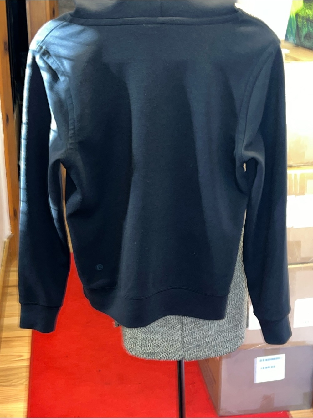 lululemon athletica Barre 3 black hoodie - Picture 2 of 5